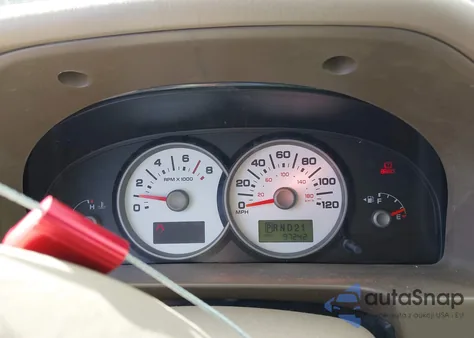 2005 Ford Escape Xlt from USA, damaged, VIN 1FMYU03195KA43190